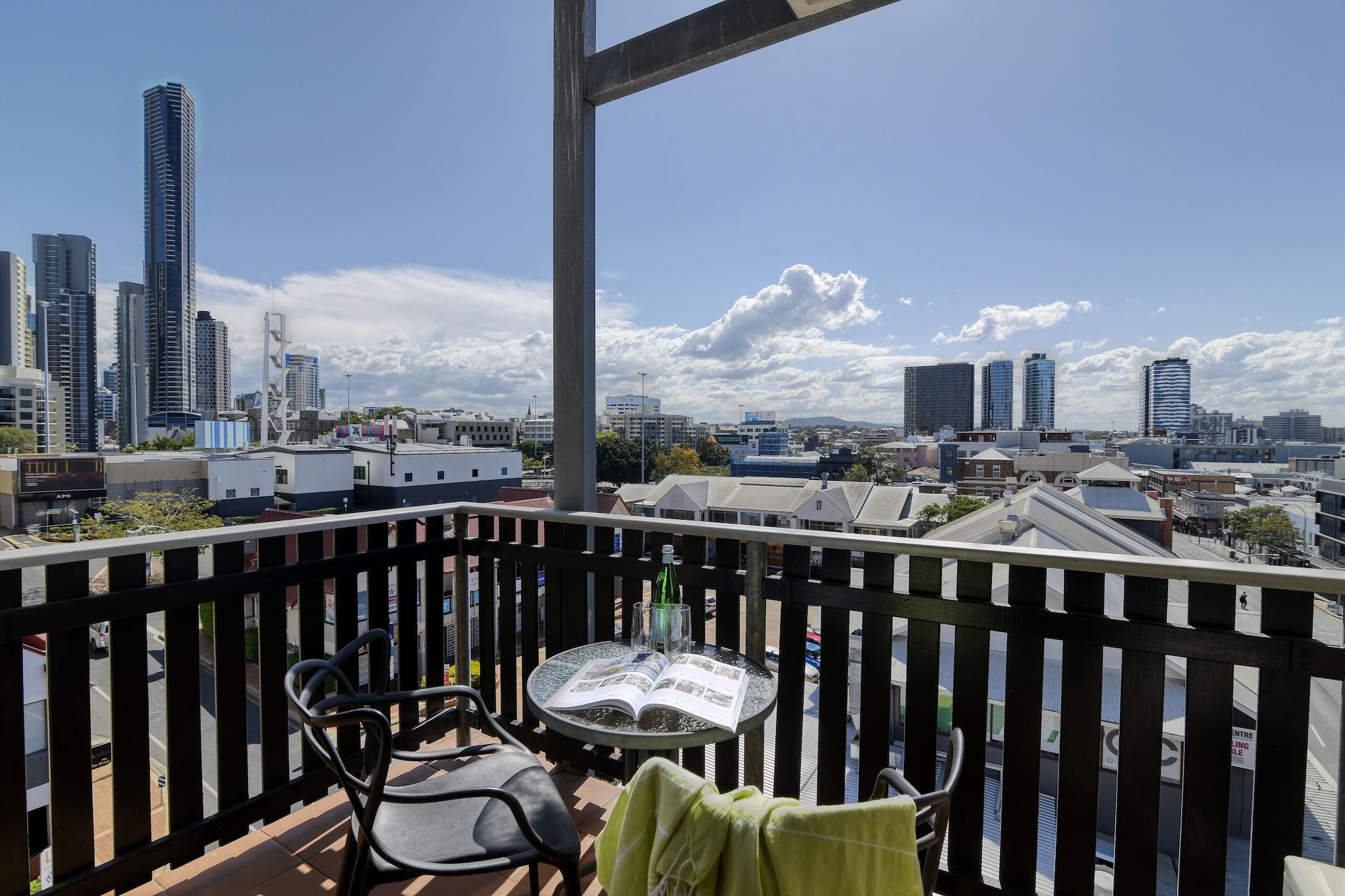 Central Brunswick Apartment Hotel Brisbane Bagian luar foto