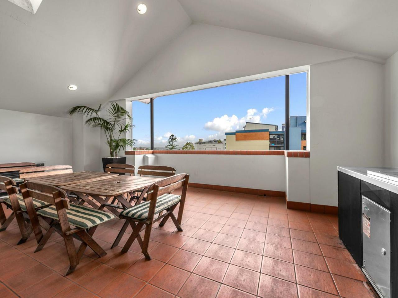 Central Brunswick Apartment Hotel Brisbane Bagian luar foto